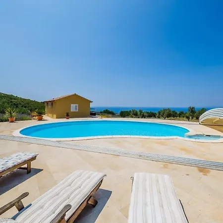 Βίλα Luxurious With Panoramic Sea Views *