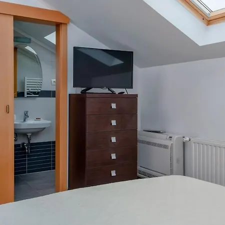 Luxurious With Panoramic Sea Views *