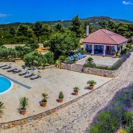 Luxurious With Panoramic Sea Views Villa Stiniva