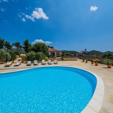 Villa Luxurious With Panoramic Sea Views Stiniva