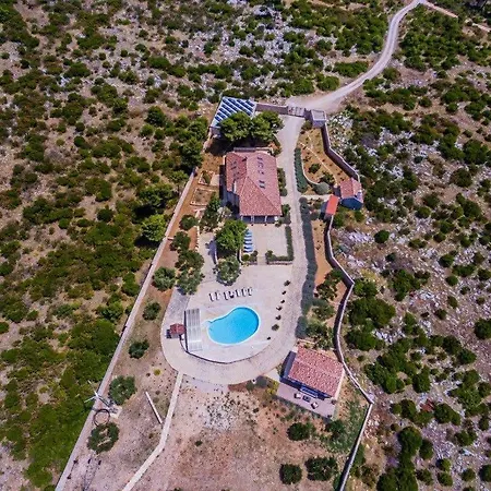 Luxurious With Panoramic Sea Views Villa Stiniva