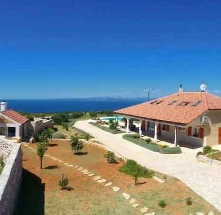 Luxurious With Panoramic Sea Views Stiniva