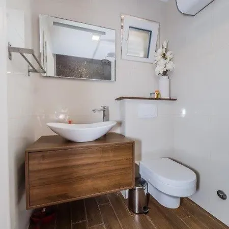 Luxurious With Panoramic Sea Views Stiniva