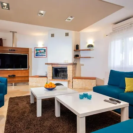 Luxurious With Panoramic Sea Views Stiniva