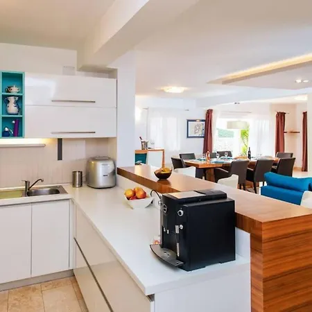 Villa Luxurious With Panoramic Sea Views *
